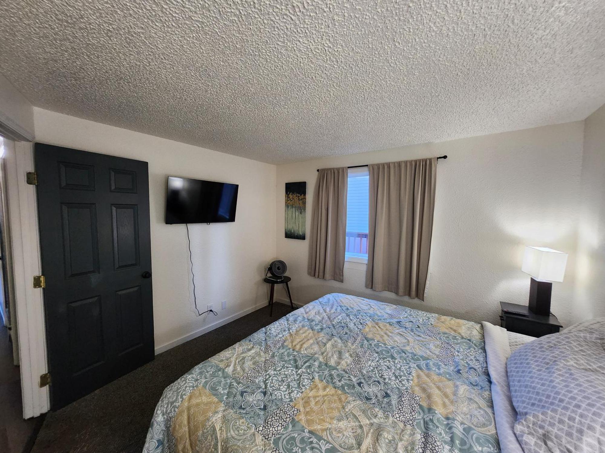 Newly Remodeled Relaxing Stay Near Downtown フェアバンクス エクステリア 写真